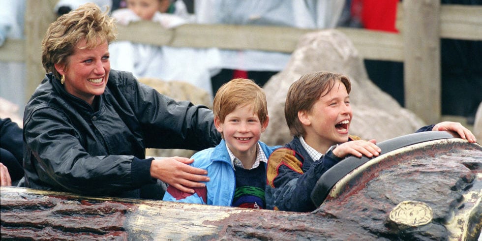 hbz-royal-family-1993-princess-diana-prince-harry-william-gettyimages-157809903